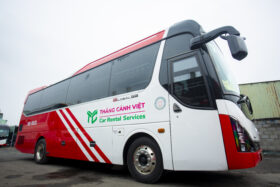 Xe Hyundai Universe 45 chỗ