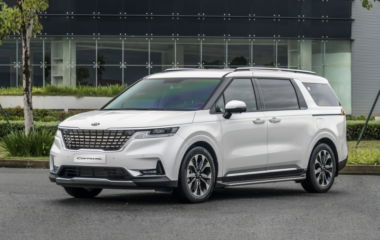 Xe Kia Carnival 7 chỗ