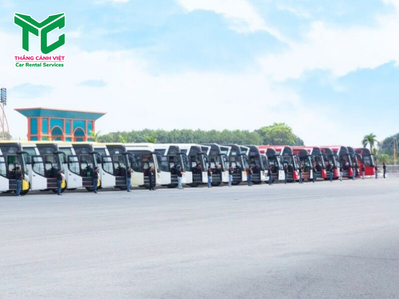 Nên yêu cầu đơn vị cho thuê xe được kiểm tra xe