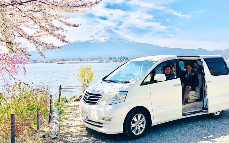 Cần thỏa thuận lịch trình trước khi thuê xe (Ảnh: Sưu tầm)