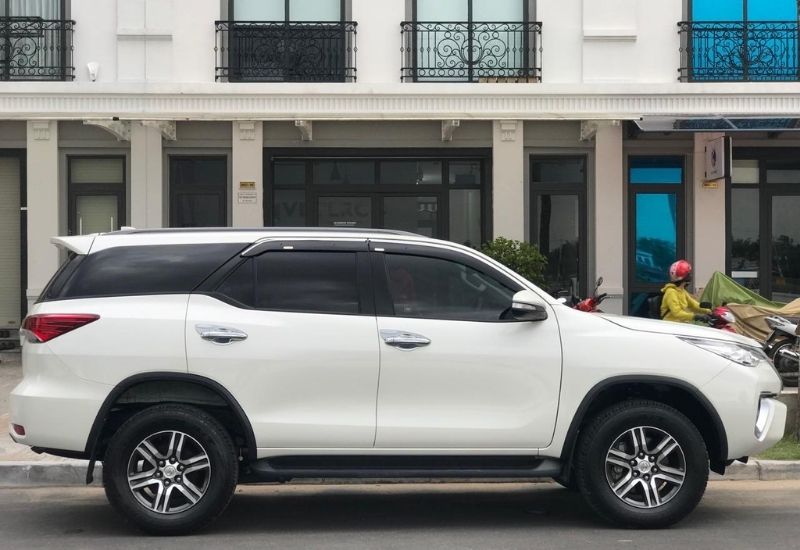 Thắng Cảnh Việt cung cấp dịch vụ thuê xe 7 chỗ uy tín tại HCM (Ảnh: Sưu tầm)