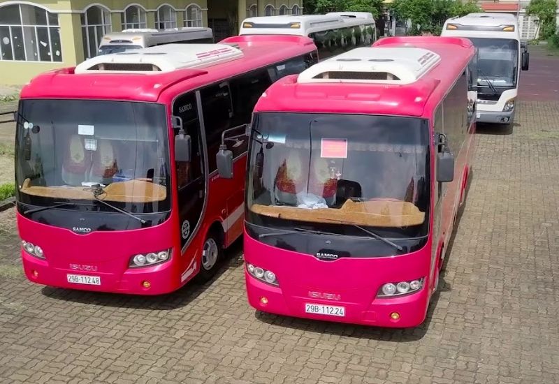 Dịch vụ thuê xe 45 chỗ giá tốt tại Trường Hùng Car (Ảnh: Sưu tầm)