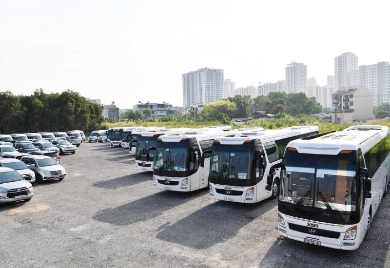 Xe Sài Gòn - Dịch vụ thuê xe 45 chỗ đưa đón nhân viên (Ảnh: Sưu tầm)