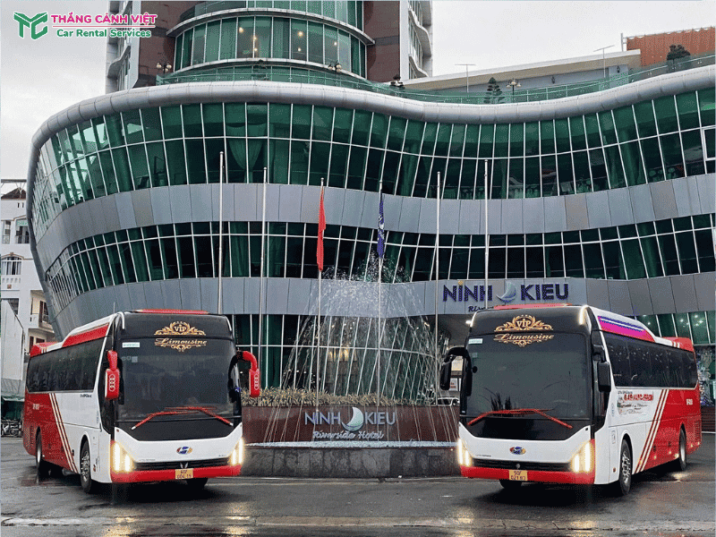 Bến Ninh Kiều là điểm tham quan nổi bật trong lịch trình Sài Gòn đi Cần Thơ